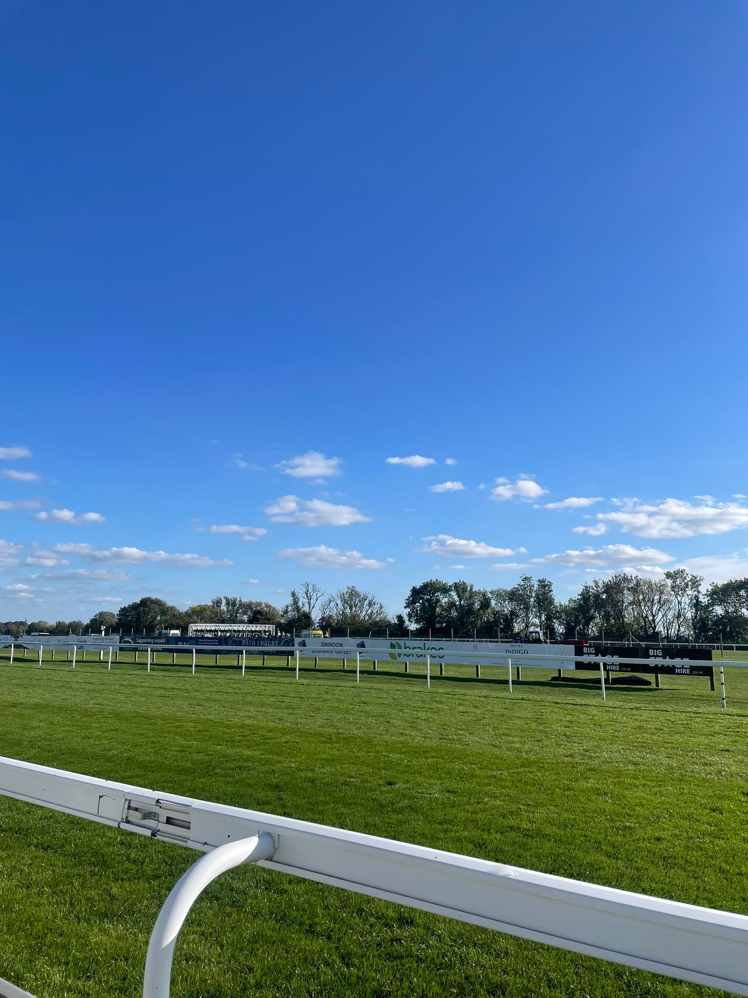 Featured image for “TBN & Total Guide Networking in Full Gallop at Bath Racecourse”